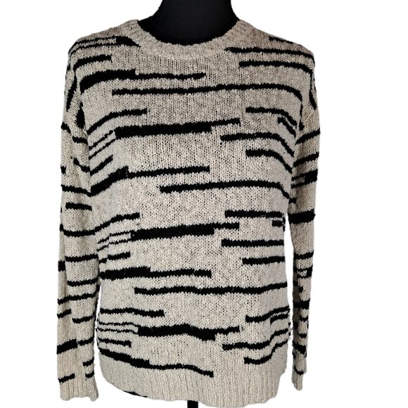 Forever 21 Sweaters - Forever 21 Los Angeles CA Sweater